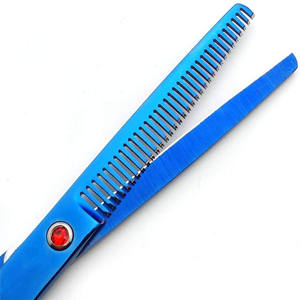 Ensemble de ciseaux de toilettage pour animaux de compagnie, ciseaux courbes et droits en acier inoxydable de 7 pouces pour couper les poils de chien, outils de beauté pratiques - Product Image 5