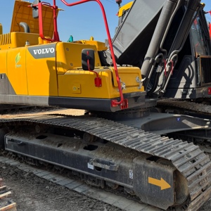 Excavatrice hydraulique d'occasion Volvo EC250 EC240 EC290 de 25 tonnes pour la construction routière, le creusement de fondations et les projets d'infrastructure - Product Image 3