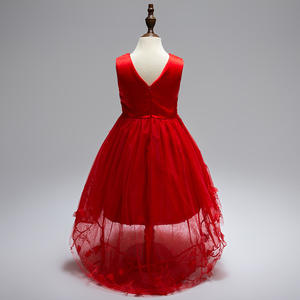 Vestido de Encaje Rojo Moderno para Niñas, Corte en Cola de Pez, Corto por Delante y Largo por Detrás, para Fiestas - Product Image 4