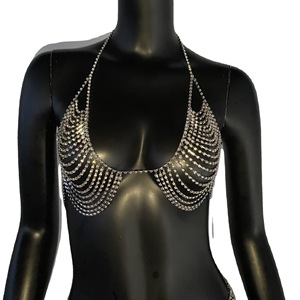 ลดราคาสุดฮอต สินค้าขายดีในยุโรปและอเมริกา เสื้อเซ็กซี่ สายคล้องคอแบบมันวาว <span class=keywords><strong>สร้อย</strong></span>คอประดับตัว สายรัดตัวแบบผูกคอ - Product Image 5