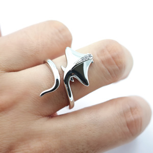 925 из стерлингового серебра, родиевое позолоченное украшение в виде океанических животных, кольцо с открытым лучом для женщин, повседневные кольца для ската - Product Image 2