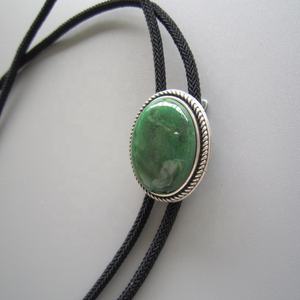 Collar Bolo Retro, Joyería de Personalidad, Creativo, Ajustable, con Cuerda, Estilo <span class=keywords><strong>Poirot</strong></span>, con Colgante Ovalado de Jade Verde Esmeralda - Product Image 3