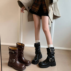 Botines de Piel Auténtica de Alta Calidad con Aspecto Arrugado Natural, Otoño 2024, Tacón Cuadrado, Hebilla Metálica Gruesa, Estilo Clásico y Moderno - Product Image 4