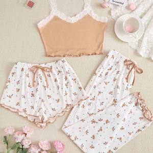 Conjunto <span class=keywords><strong>de</strong></span> tres piezas informal <span class=keywords><strong>de</strong></span> verano personalizado para mujer, pijamas florales sexis con logotipo frontal <span class=keywords><strong>de</strong></span> <span class=keywords><strong>piel</strong></span> <span class=keywords><strong>de</strong></span> <span class=keywords><strong>conejo</strong></span>, pantalones cortos finos con tirantes, ropa bonita para el hogar - Product Image 4