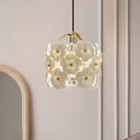 Lustre de chambre à coucher romantique à la française, luminaire suspendu en céramique et en verre à fleurs de luxe, pour la décoration de la salle à manger à la maison