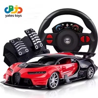 Voiture de course RC de simulation 1/16 avec éclairage LED, jouet de voiture RC sport à induction par gravité, voiture RC télécommandée avec pédales pour le drift