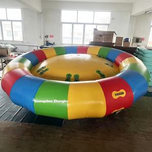 Flotador inflable con forma de plátano para discoteca, hinchable, giratorio en agua, para verano - Product Image 1