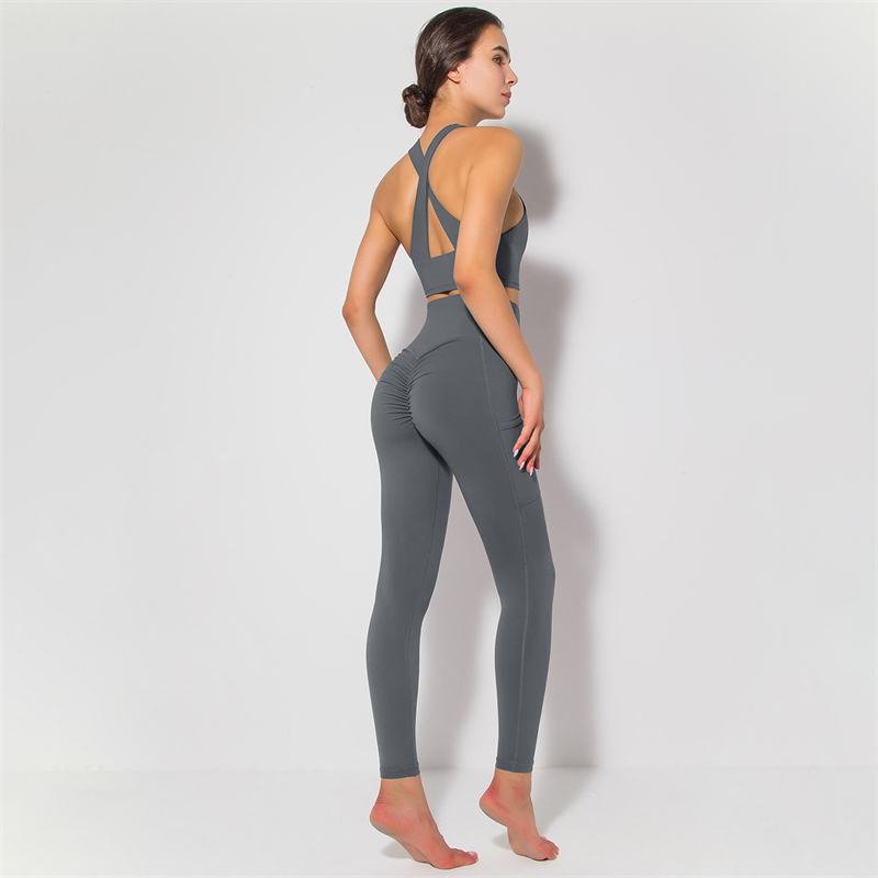 3 colors  high product quality Fashion Modern Breathable Workout Clothing Women Active Wear Yoga Set fitness