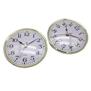 Popular 130mm de diámetro Marco dorado Reloj de plástico Insertar Reloj de cuarzo Números arábigos romanos Reloj simple - Product Image 1