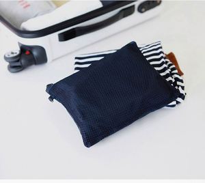Bolsa impermeable de fábrica BSCI, bolsa de lona para viaje y gimnasio, bolsa de hombro portátil personalizada para yoga, natación y deportes. - Product Image 4