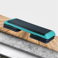 Plataforma de Step Aeróbico Multifunción de Alta Calidad con Altura Ajustable de 110cm para Gimnasio y Ejercicio