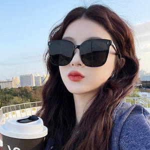 Lunettes de soleil pour femmes Gm, monture en résine, protection UV400, monture intégrale, tendance, élégantes, origine Yiwu - Product Image 4