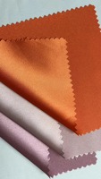 Tissu 100% polyester satiné tissé, satin rose, utilisé pour les robes, les vêtements, les pantalons, les camisoles, les robes de soirée