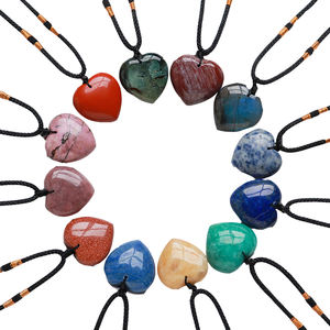 Gros cristal naturel pendentif guérison coeur quartz collier amour pierres précieuses pendentif - Product Image 1