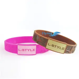 Relieve, baloncesto de silicona adulto pulsera logotipo personalizado pulsera de caucho