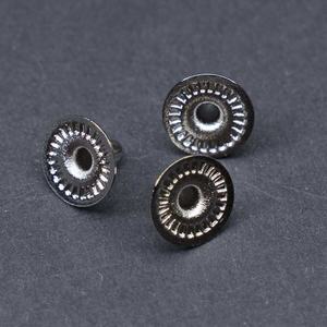 Boutons-pression en laiton de 10 mm sans nickel avec technique de placage à motif rond, 4 pièces, fabriqués à Taïwan, boutons à douille de haute qualité - Product Image 2