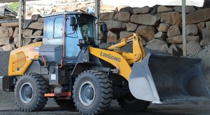 รถตักล้อยาง Liugong 835T น้ำหนักบรรทุก 3.5 ตัน ปรับปรุงใหม่ เครื่องยนต์ Cummins แท้ คุณภาพดีกว่า Cat 930K Komatsu WA200 Sany SYL958 - Product Image 4
