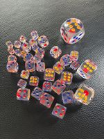 Dés à points transparents colorés à coins arrondis 10mm 12mm 14mm 16mm 18mm 25mm en acrylique cristallin