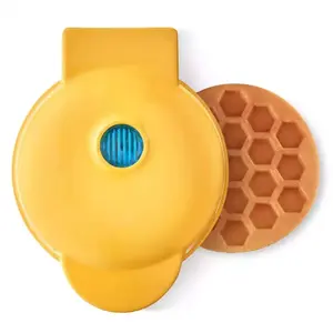 Hochwertige Logo-Mini-Frühstücksmaschine niedliche personalisierte Sandwich-Waffelmaschinen für die Haushaltsküche Kinder Snacks machen