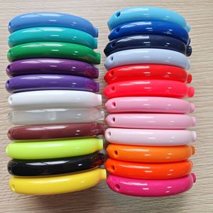 Monedero ovalado para apretar en blanco de goma de Pvc con logotipo personalizado con llavero para bolso y regalo de Promoción Comercial - Product Image 3