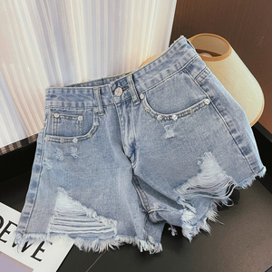<span class=keywords><strong>Short</strong></span> <span class=keywords><strong>en</strong></span> <span class=keywords><strong>jean</strong></span> droit taille mi-haute vintage coupe régulière finition délavée polyester/coton brodé pour femme - Product Image 1