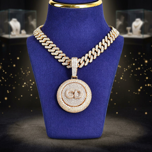 Collar de cadena cubana de oro con incrustaciones de diamantes y colgante redondo para hombre - Product Image 3