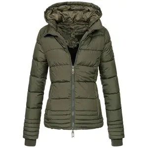 Benutzer definierte Damen Winter Outdoor Kapuze Bubble Coat Kleidung kurz geschnittene Puffer jacke für Frauen