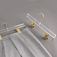Cintres ajustables en acrylique transparent Hocclips avec crochets dorés pour vêtements et rangement de placard
