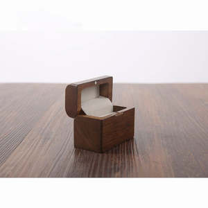 Boîte de rangement à bijoux en bois portable rectangulaire en noyer noir, faite à la main, de la marque DS, pour cadeau, vente en gros - Product Image 2