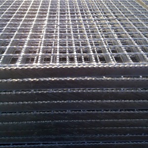 Grille <span class=keywords><strong>en</strong></span> acier galvanisé à chaud 30*5mm, anti-corrosion, matériaux de construction extérieurs, vente chaude - Product Image 6