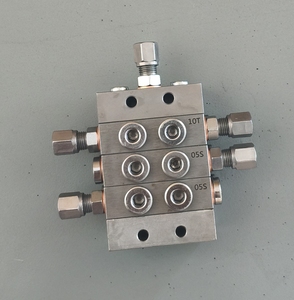 OEM DSV ilerici yağlama gres dağıtıcı çift manifoldu lob cihazı bölücü vana madeni distribütörü enjektör blok güç - Product Image 3