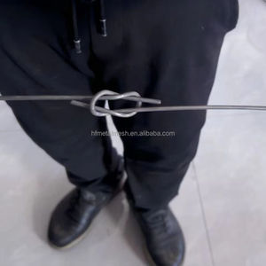 Chaîne à maillons rapides en fil d'acier galvanisé, technique de tissage pour la fixation à double anneau de bouteilles en coton et en plastique, découpe et pliage - Product Image 1