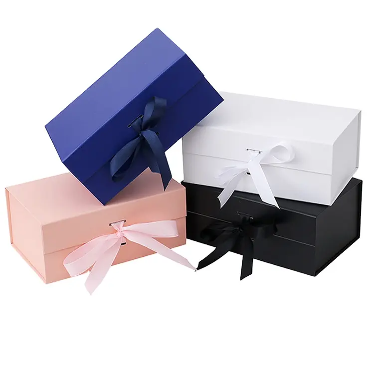 Hot Sale Packaging Cosmetic Men Bow Tie Sets Printing Logo Cardboard Brooches Gift Gold With Handle Customised Folding Box