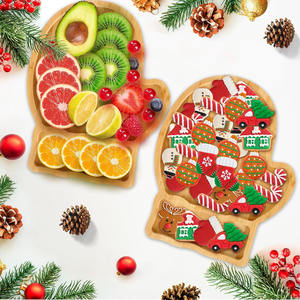 Plateau à charcuterie en forme <span class=keywords><strong>de</strong></span> gant d'hiver <span class=keywords><strong>de</strong></span> Noël, plateau à fromage en bambou amusant, plateau <span class=keywords><strong>de</strong></span> service <span class=keywords><strong>de</strong></span> Noël - Product Image 3