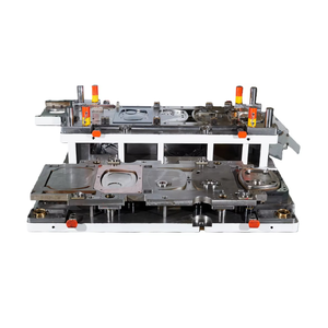 Moule de poinçonnage progressif personnalisé pour la production de coques de machine à relier de haute précision - Product Image 5