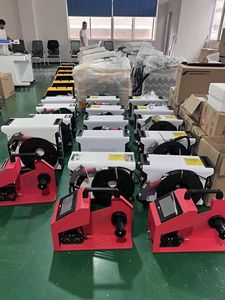 เครื่องเชื่อมเลเซอร์ 5 in 1 กำลังไฟ 1000W/1500w ระบบระบายความร้อนด้วยน้ำ สำหรับตู้เหล็กสแตนเลส 1000w 1500w 2000w เครื่องเชื่อมไฟเบอร์เลเซอร์แบบทำความสะอาด - Product Image 5
