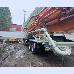 Camión Bomba de Concreto Usado Zoomlion Renovado con Chasis Benz, Bomba Hidráulica de 56m, Máquina de Construcción de Cemento Móvil en Venta - Product Image 5