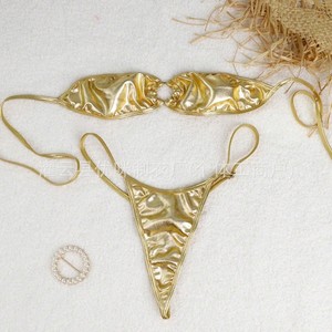 Nuevo Bikini de Verano para Mujer, Sexy y Moderno, de Color Sólido, sin Tirantes, <span class=keywords><strong>con</strong></span> Decoración de Anillo Dorado, Estampado en Caliente, Espalda Descubierta y Abertura Lateral - Product Image 4