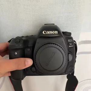 Appareil photo hybride plein format original pour 5D Mark IV avec résolution vidéo 4K et capteur CMOS numérique instantané - Product Image 4