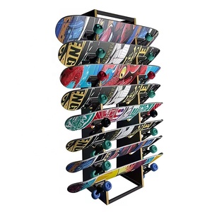 Support d'exposition moderne et robuste pour équipement <span class=keywords><strong>de</strong></span> magasin <span class=keywords><strong>de</strong></span> sport, trottinettes <span class=keywords><strong>électrique</strong></span>s pour enfants, planches à roulettes, planches <span class=keywords><strong>de</strong></span> surf et snowboards - Product Image 1