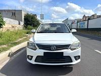 Voiture d'occasion Changan Yuexiang V3 2015-2019 1.4L essence manuelle, berline 5 places, conduite à gauche, bien entretenue, idéale pour le quotidien