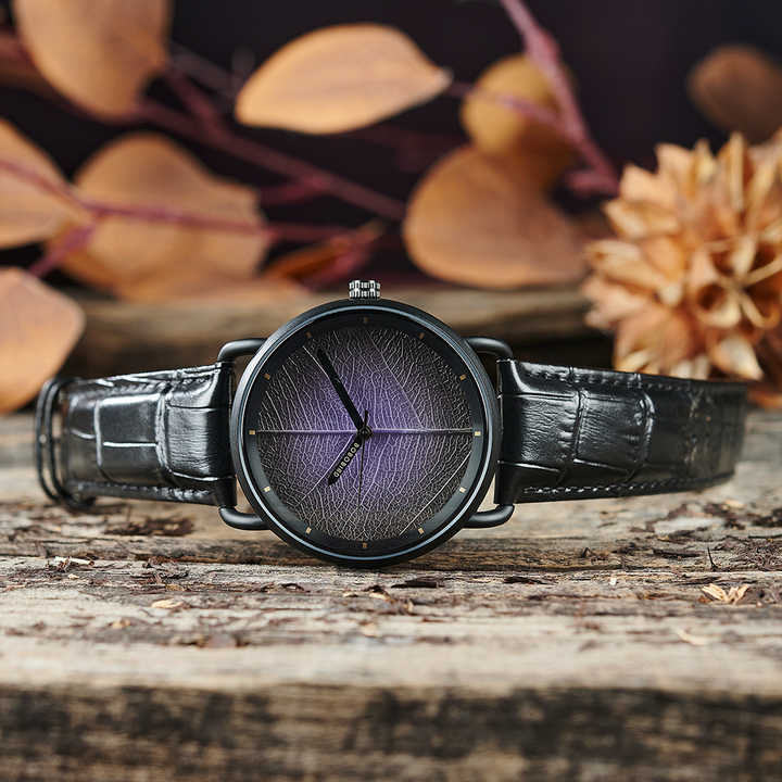 Luxury Round Leather Strap Quartz Watch