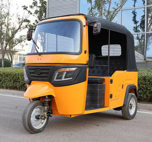 Mototaxi Eléctrico de Tres Ruedas Tuk Tuk con Motor Potente de 3000W para 3-6 Pasajeros - Product Image 3