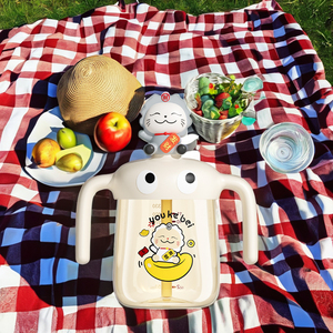 Gobelets en plastique anti-fuite personnalisés OEM Gobelets pour bébé avec paille Plusieurs façons d'alimentation Bouteille d'eau avec logo personnalisé - Product Image 2