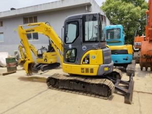 รถขุดขนาดเล็ก Komatsu PC35MR มือสองคุณภาพสูง พร้อมส่งฟรี รถขุดตีนตะขาบ รถขุดไฮดรอลิก พร้อม EPA&CE - Product Image 3