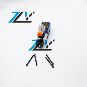 Vanne de commande directionnelle à solénoïde <span class=keywords><strong>DG4V</strong></span>-3C-2AL-M-U-DS5-13, vanne hydraulique à solénoïde Cetop <span class=keywords><strong>3</strong></span> NG6 pour pièces d'excavateur Vickers - Product Image 3