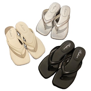 <span class=keywords><strong>Chanclas</strong></span> de plataforma de estilo romano de verano, sandalias exteriores para mujer <span class=keywords><strong>con</strong></span> tacón grueso, sandalias de <span class=keywords><strong>playa</strong></span> y para zapatillas - Product Image 1