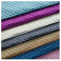 Tissu de couverture de canapé matelassé décoratif en polyester à motifs de couleur personnalisée