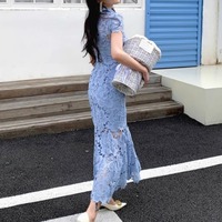 Robe longue en dentelle solide ajustée et évasée pour femme, tenue de cérémonie à manches courtes pour femme, de style élégant vintage