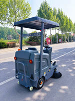 Penyapu Lahan Parkir Komersial Roda Tiga Saivo Electric Ride-On Baru, Baterai 48V, Kapasitas 60L/80L, Efisiensi 8000/h, Dilengkapi Kanopi